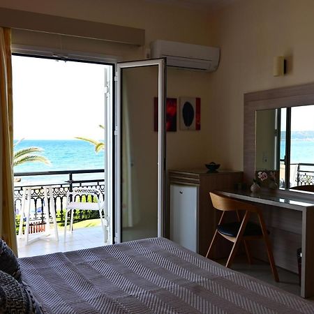 Nadia'S Studios & Apartments In Argasi, Sea-View Luaran gambar
