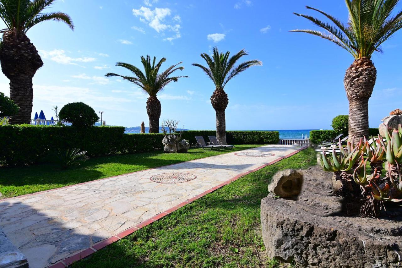 Nadia'S Studios & Apartments In Argasi, Sea-View Luaran gambar