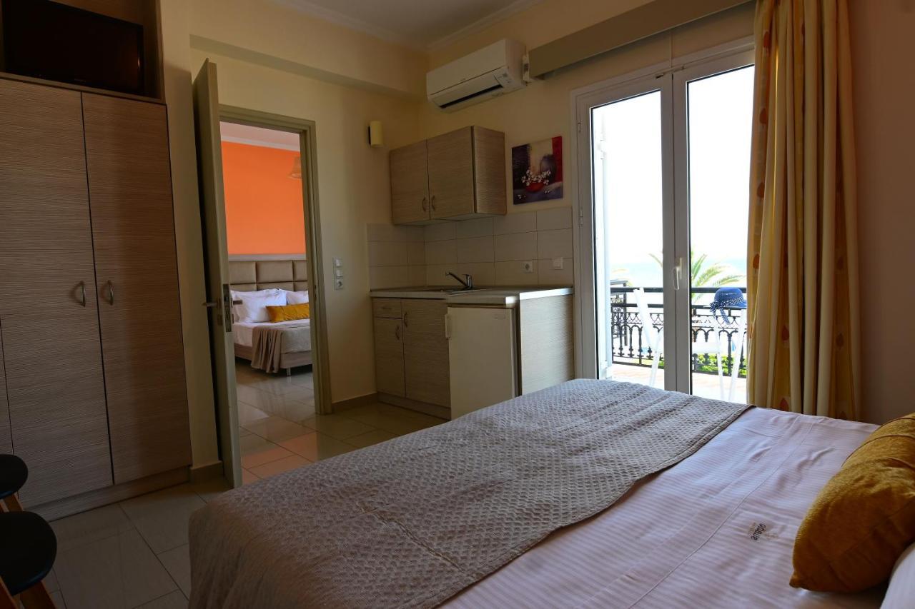 Nadia'S Studios & Apartments In Argasi, Sea-View Luaran gambar