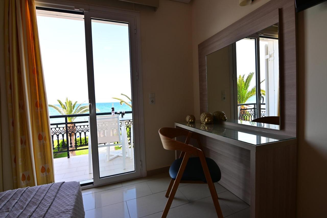 Nadia'S Studios & Apartments In Argasi, Sea-View Luaran gambar