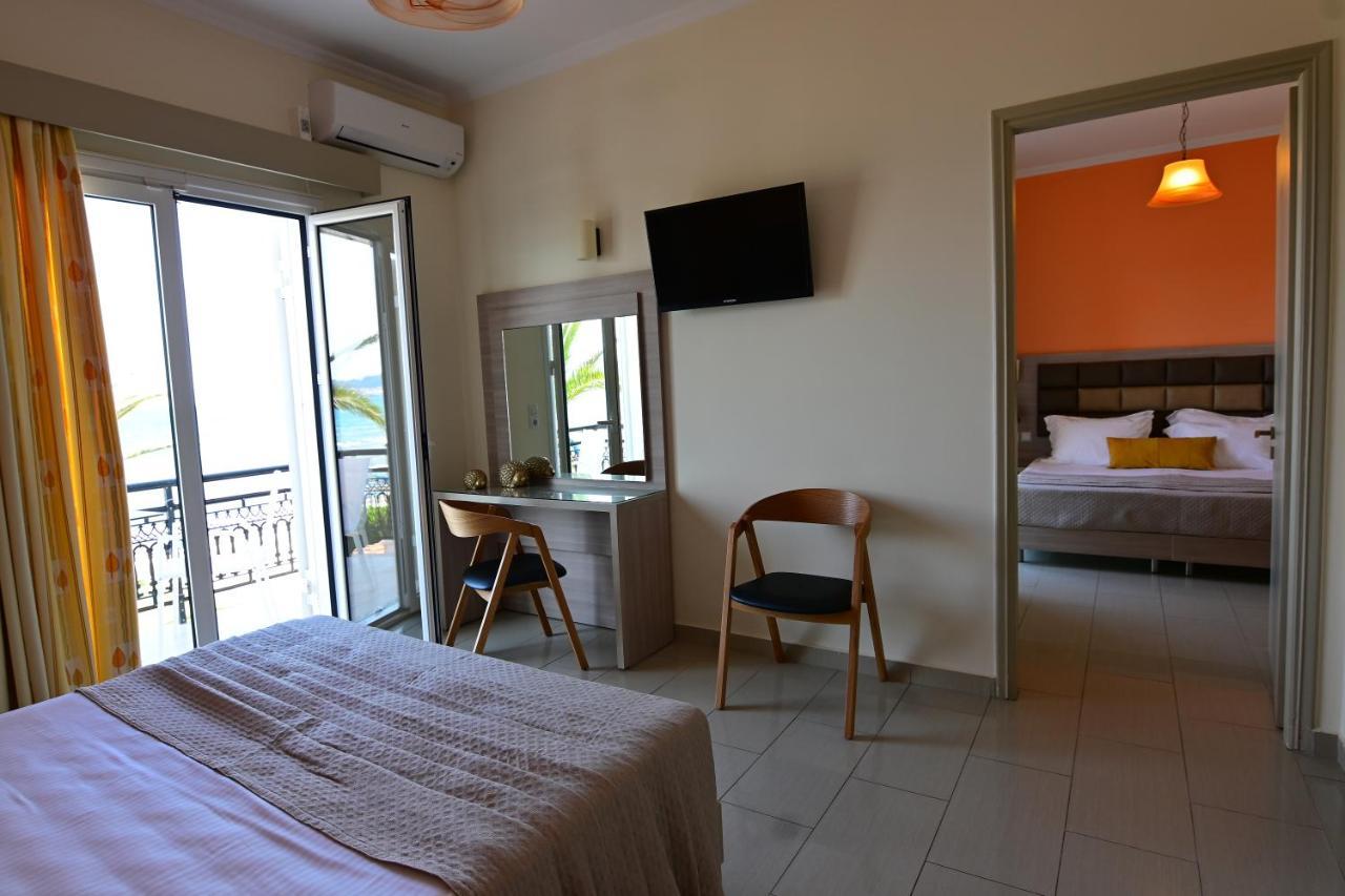 Nadia'S Studios & Apartments In Argasi, Sea-View Luaran gambar